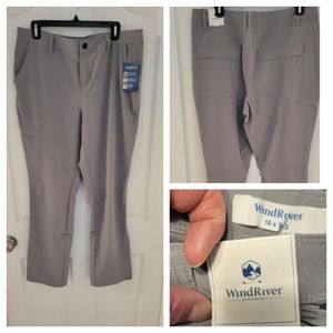 NWT Size 12x32 Windriver cargo style pants